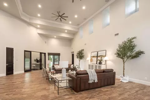 12375 N Via Il Prato Ave, Clovis, CA 93619 photo 5