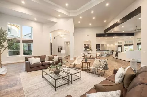 12375 N Via Il Prato Ave, Clovis, CA 93619 photo 8
