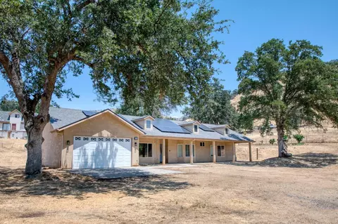 6980 Chaparral Dr, Sanger, CA 93657 photo 2