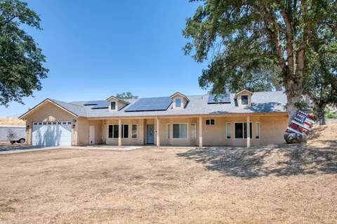6980 Chaparral Dr, Sanger, CA 93657 photo 3