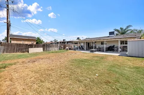 300 E D St, Lemoore, CA 93245 photo 20