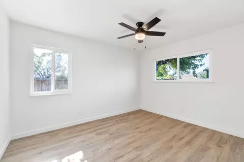 934 W Alamos Ave, Clovis, CA 93612 photo 20