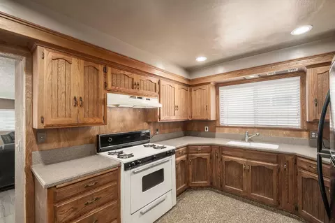 315 Tait Ave, Sanger, CA 93657 photo 13