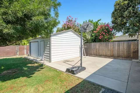 315 Tait Ave, Sanger, CA 93657 photo 25