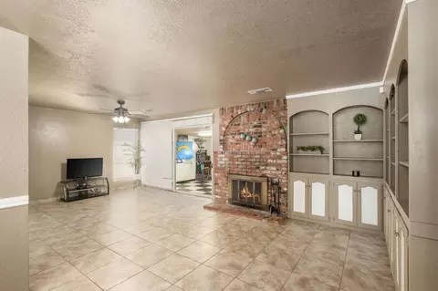 315 Tait Ave, Sanger, CA 93657 photo 7