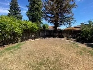 2492 Foxglove Way, Madera, CA 93637 photo 17