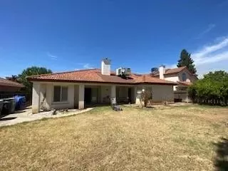 2492 Foxglove Way, Madera, CA 93637 photo 18