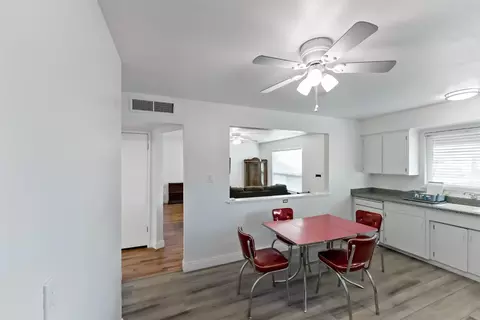 424 Twain Ave, Clovis, CA 93612 photo 9