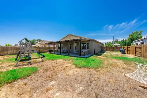 626 Melbourne Way, Lemoore, CA 93245 photo 27