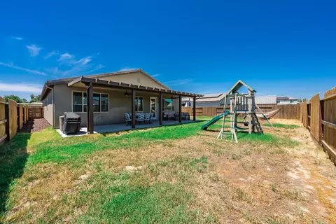 626 Melbourne Way, Lemoore, CA 93245 photo 26