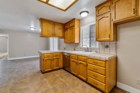 17647 Fairfield Dr, Madera, CA 93638 photo 12