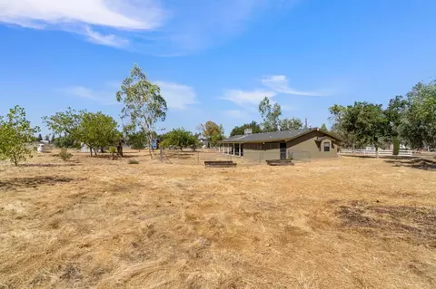 17647 Fairfield Dr, Madera, CA 93638 photo 26