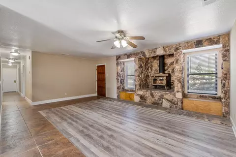 17647 Fairfield Dr, Madera, CA 93638 photo 6