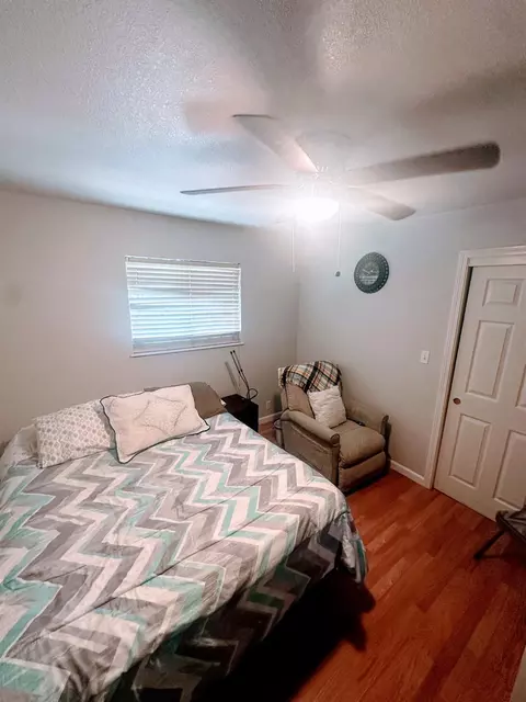 1319 E Yosemite Ave, Madera, CA 93638 photo 7
