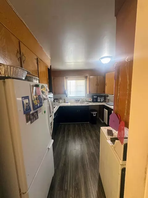 1319 E Yosemite Ave, Madera, CA 93638 photo 14