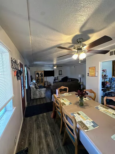 1319 E Yosemite Ave, Madera, CA 93638 photo 5