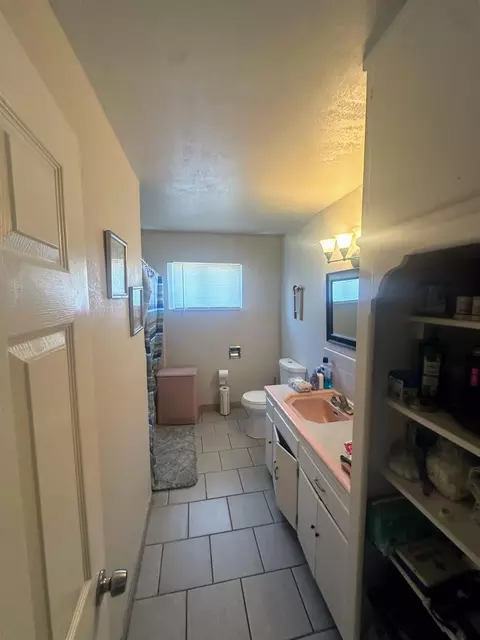1319 E Yosemite Ave, Madera, CA 93638 photo 9