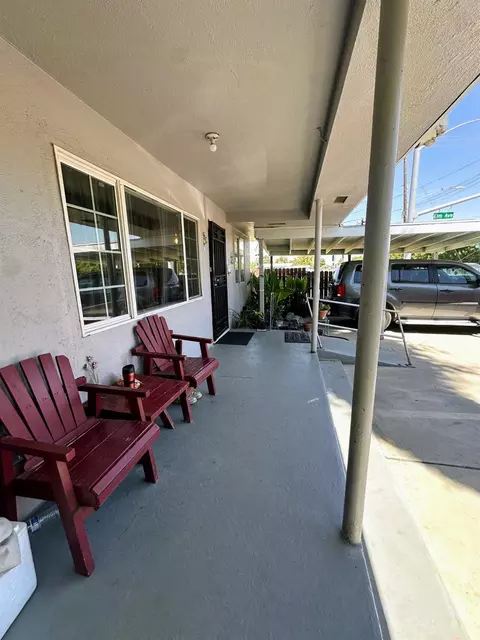 1319 E Yosemite Ave, Madera, CA 93638 photo 3