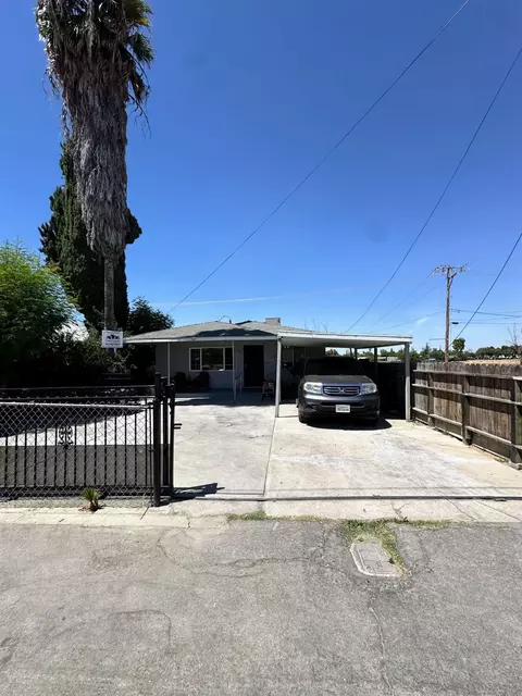 1319 E Yosemite Ave, Madera, CA 93638 photo 23