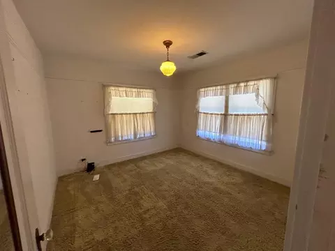 116 S L St, Madera, CA 93637 photo 10