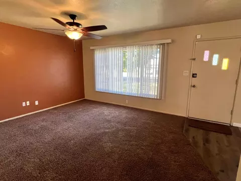 534 Beverly Dr, Clovis, CA 93612 photo 4