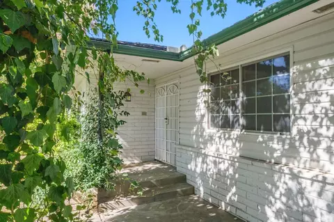 7666 N Highland Ave, Clovis, CA 93619 photo 5