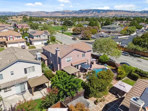 902 Moro Ct, Gilroy, CA 95020 photo 40