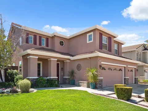 902 Moro Ct, Gilroy, CA 95020 photo 3