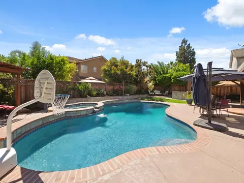 902 Moro Ct, Gilroy, CA 95020 photo 31