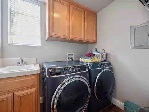902 Moro Ct, Gilroy, CA 95020 photo 19