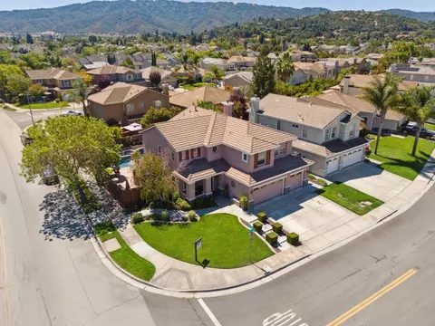 902 Moro Ct, Gilroy, CA 95020 photo 38