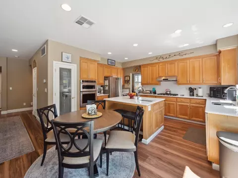 902 Moro Ct, Gilroy, CA 95020 photo 14