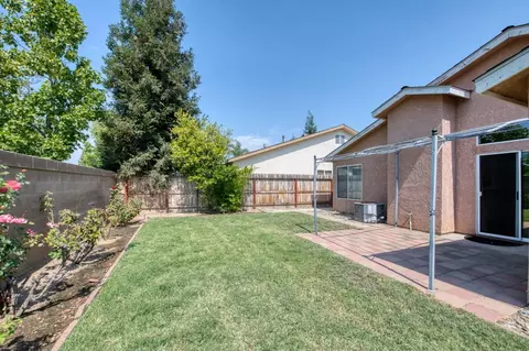 2196 Williams Ave, Clovis, CA 93611 photo 28