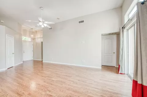 2196 Williams Ave, Clovis, CA 93611 photo 7