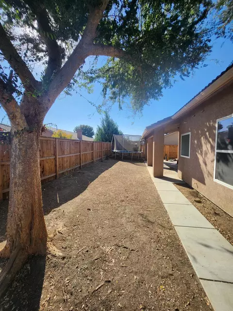 3562 Point Sur Dr, Madera, CA 93637 photo 30