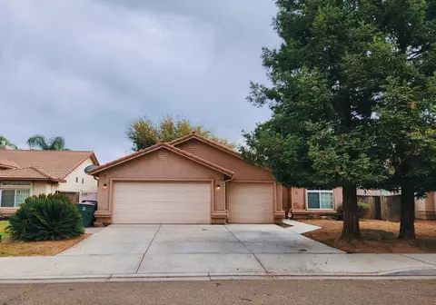 3562 Point Sur Dr, Madera, CA 93637 photo 1
