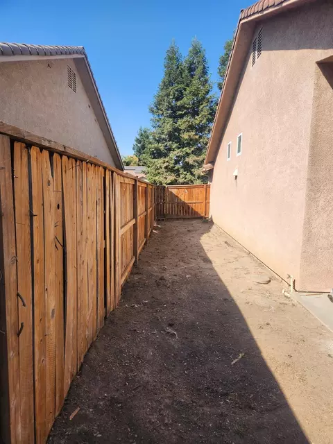 3562 Point Sur Dr, Madera, CA 93637 photo 36