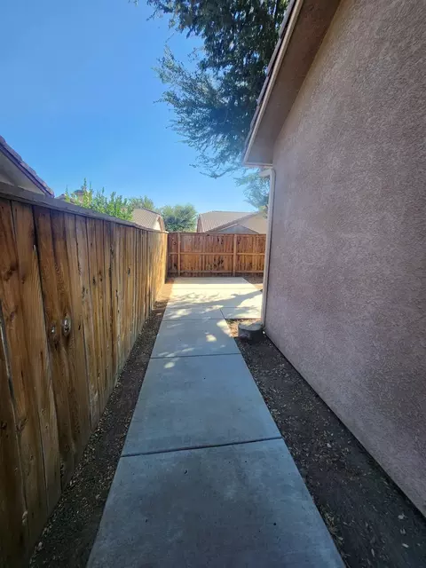 3562 Point Sur Dr, Madera, CA 93637 photo 33