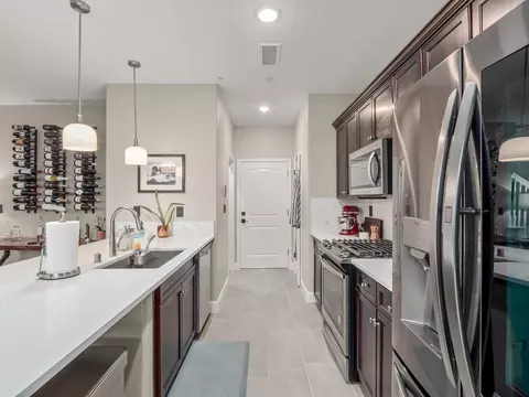 6161 E Bibi Dr, Fresno, CA 93727 photo 9