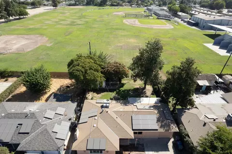 705 Willis Ave, Madera, CA 93637 photo 24