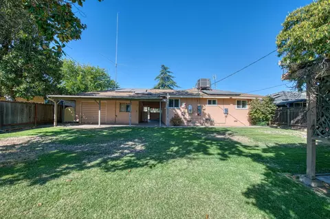 705 Willis Ave, Madera, CA 93637 photo 20