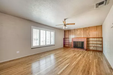 705 Willis Ave, Madera, CA 93637 photo 3