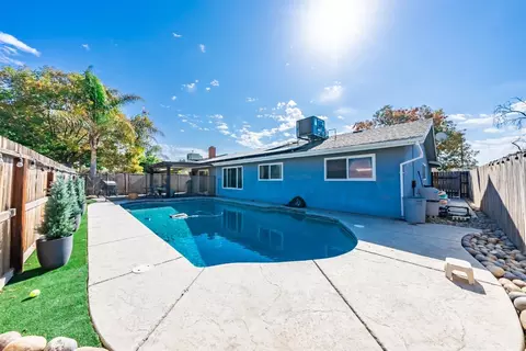 1010 Redwood Ln, Lemoore, CA 93245 photo 26