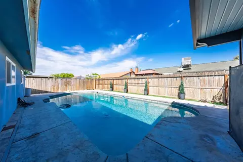 1010 Redwood Ln, Lemoore, CA 93245 photo 28