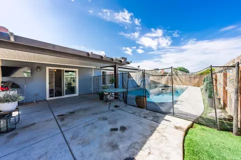 1010 Redwood Ln, Lemoore, CA 93245 photo 24