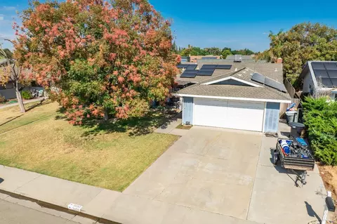 1010 Redwood Ln, Lemoore, CA 93245 photo 30