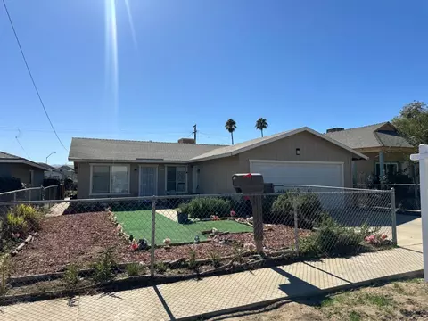 442 E Pleasant St, Coalinga, CA 93210 photo 1