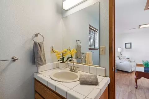 18165 E Flume Ave, Sanger, CA 93657 photo 33