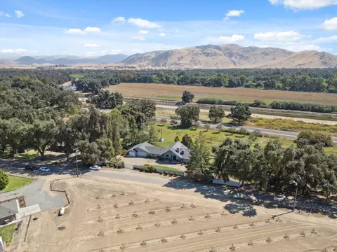 18165 E Flume Ave, Sanger, CA 93657 photo 48