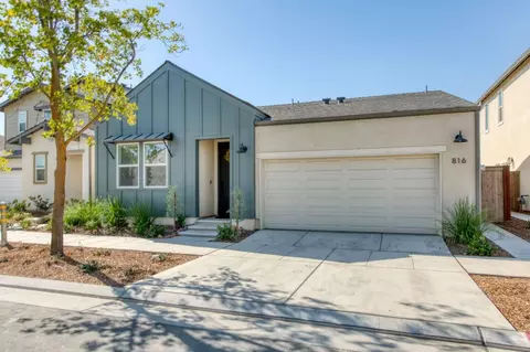 816 Katelyn, Madera, CA 93636 photo 3